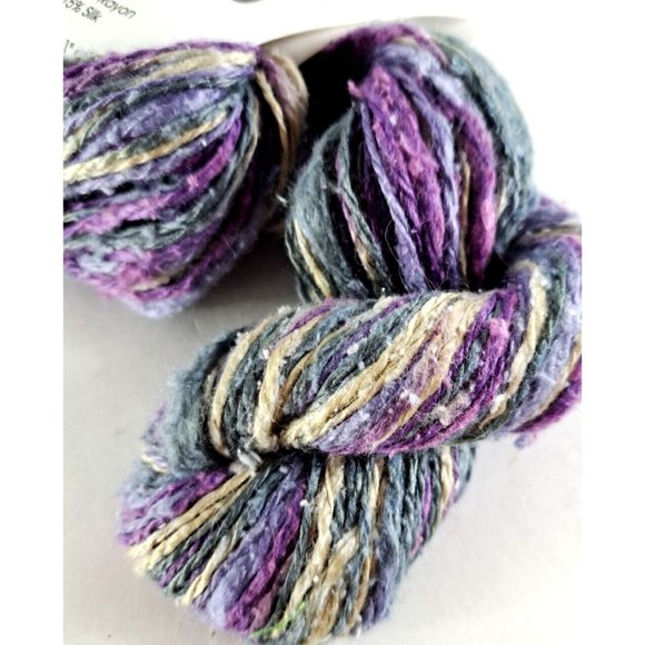 Classic Elite Yarn Fame 85% Rayon 15% Silk Purple Beige 115 Yds 50 Grams - Picture 4 of 4